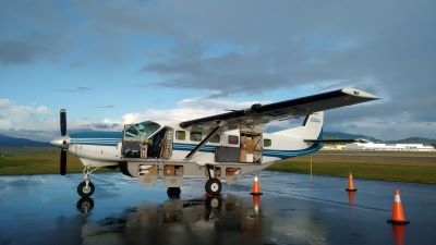 Image of C208 Aircraft AFJ with doors open